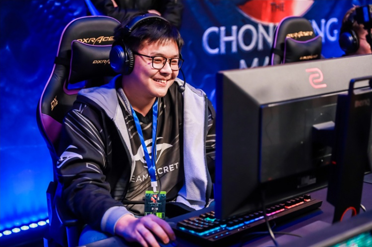 们讨论的热 们讨论的热